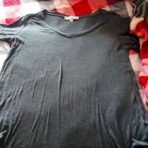 Pink rose grey  t-shirt